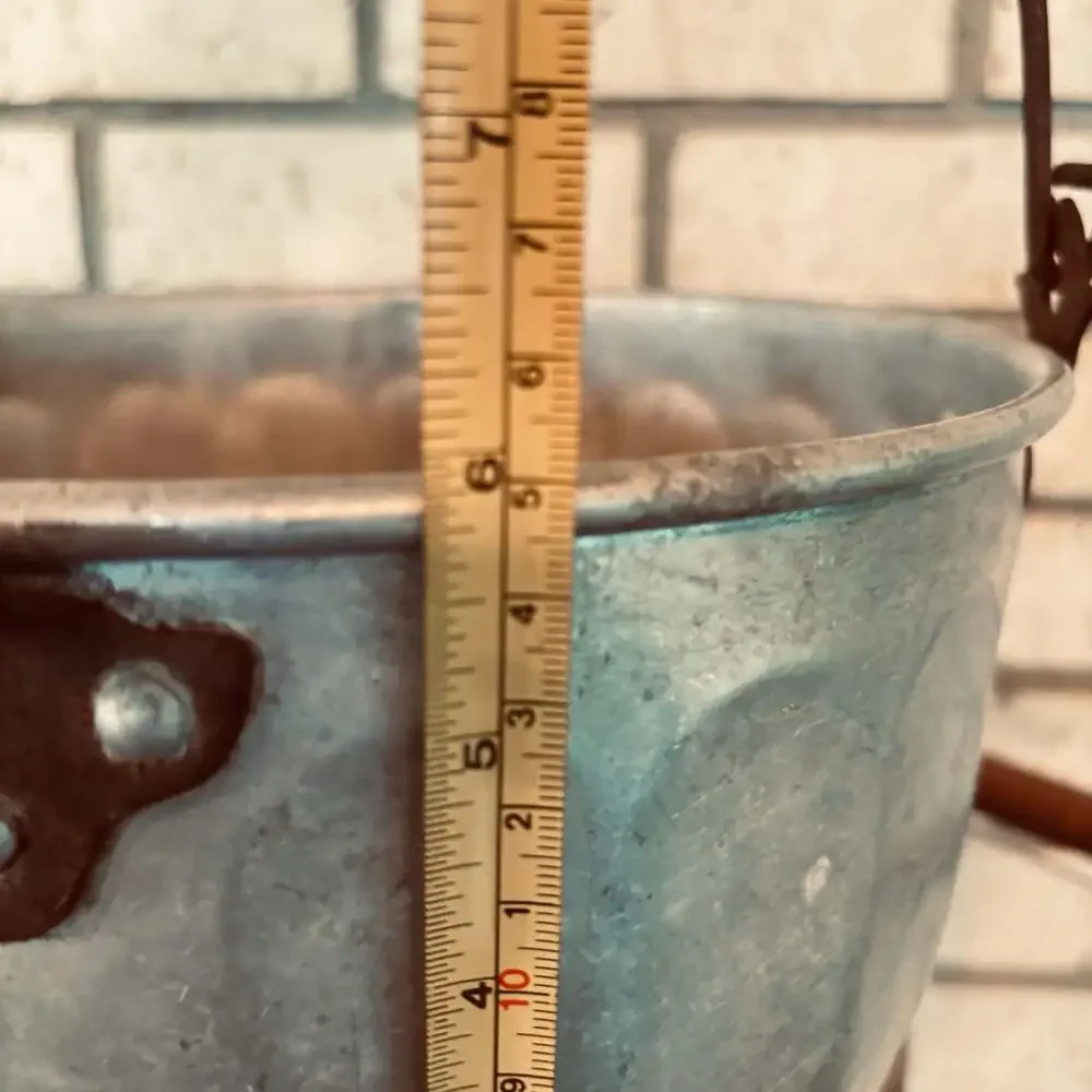 Unknown hammered aluminum
